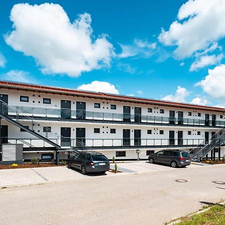 Boardinghouse Kastanienring Aparthotel Reichertshausen Kültér fotó